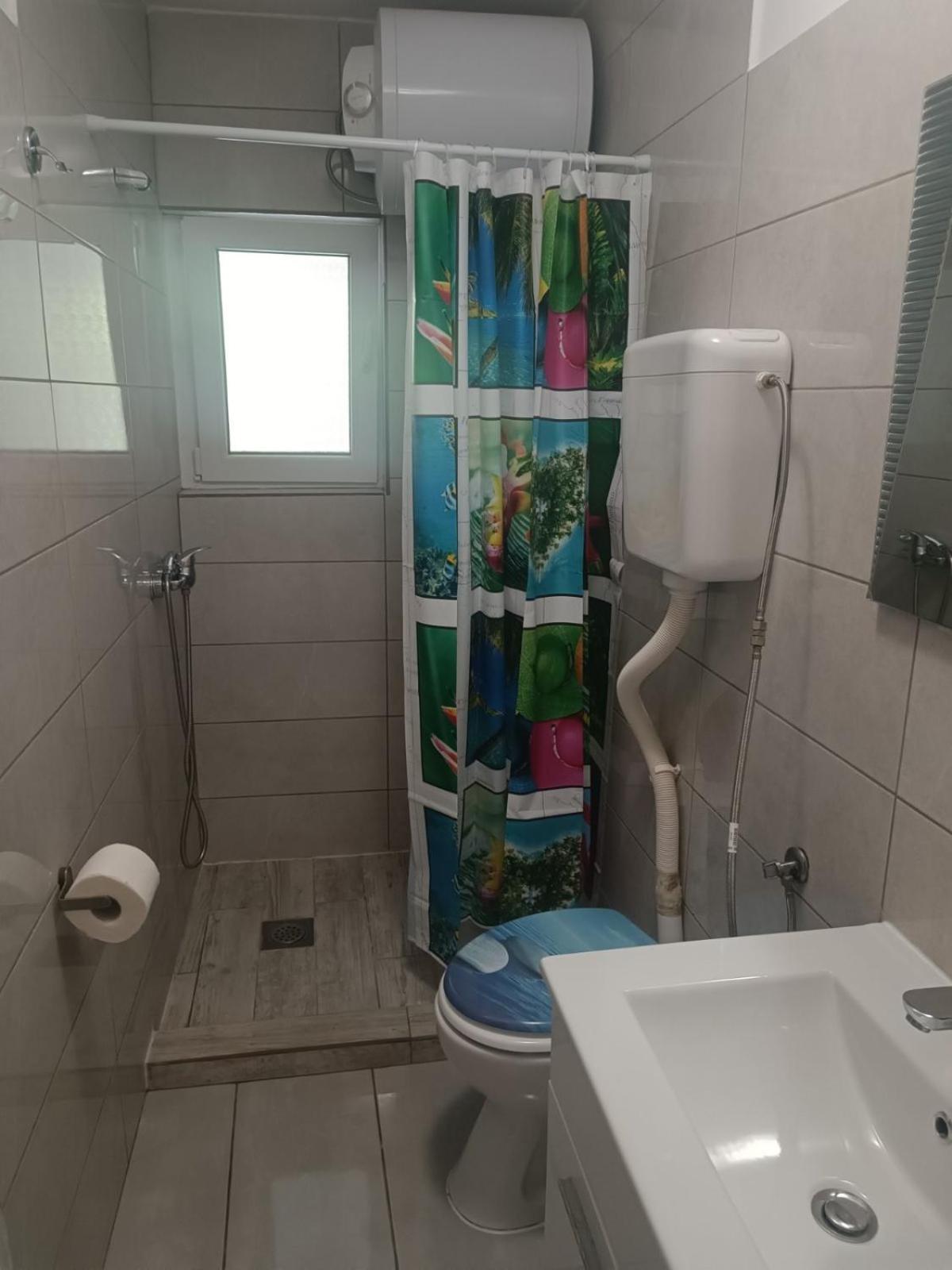 רייקה Apartments Lena מראה חיצוני תמונה